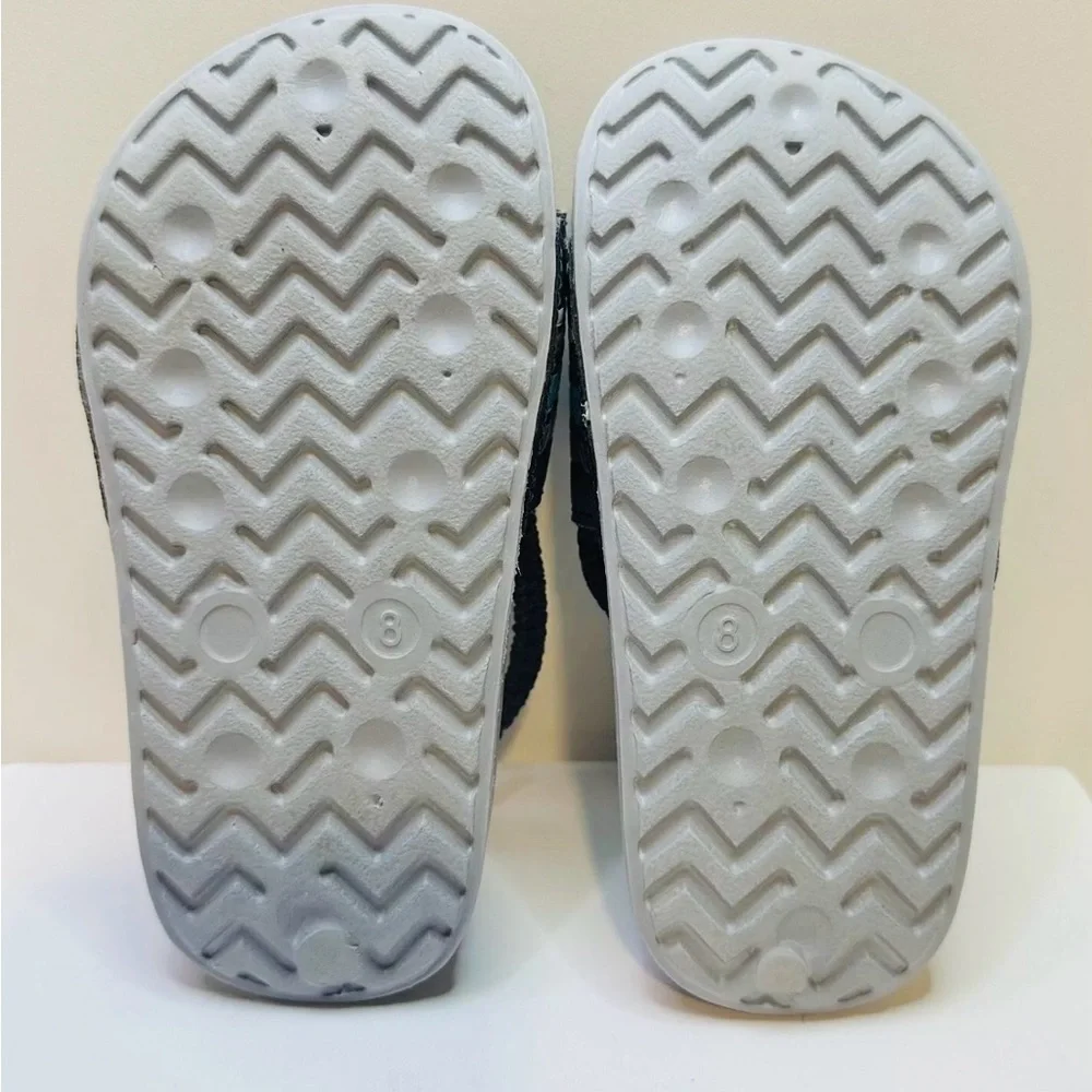 Children’s Place Sandals Slides‎ Toodler Size 8